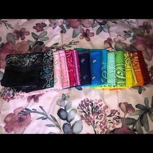 Set of Bandanas (15 count)